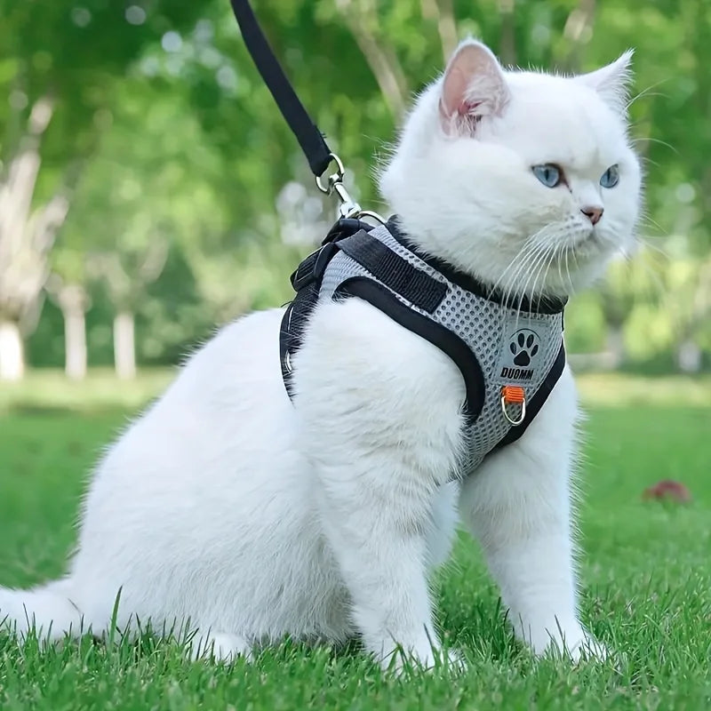 Adjustable Reflective Breathable Cat/Puppy Vests Anti-Escape Pet Leash
